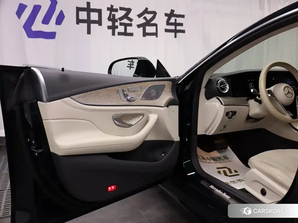 Mercedes-Benz CLS id 4628250 из Китая 9
