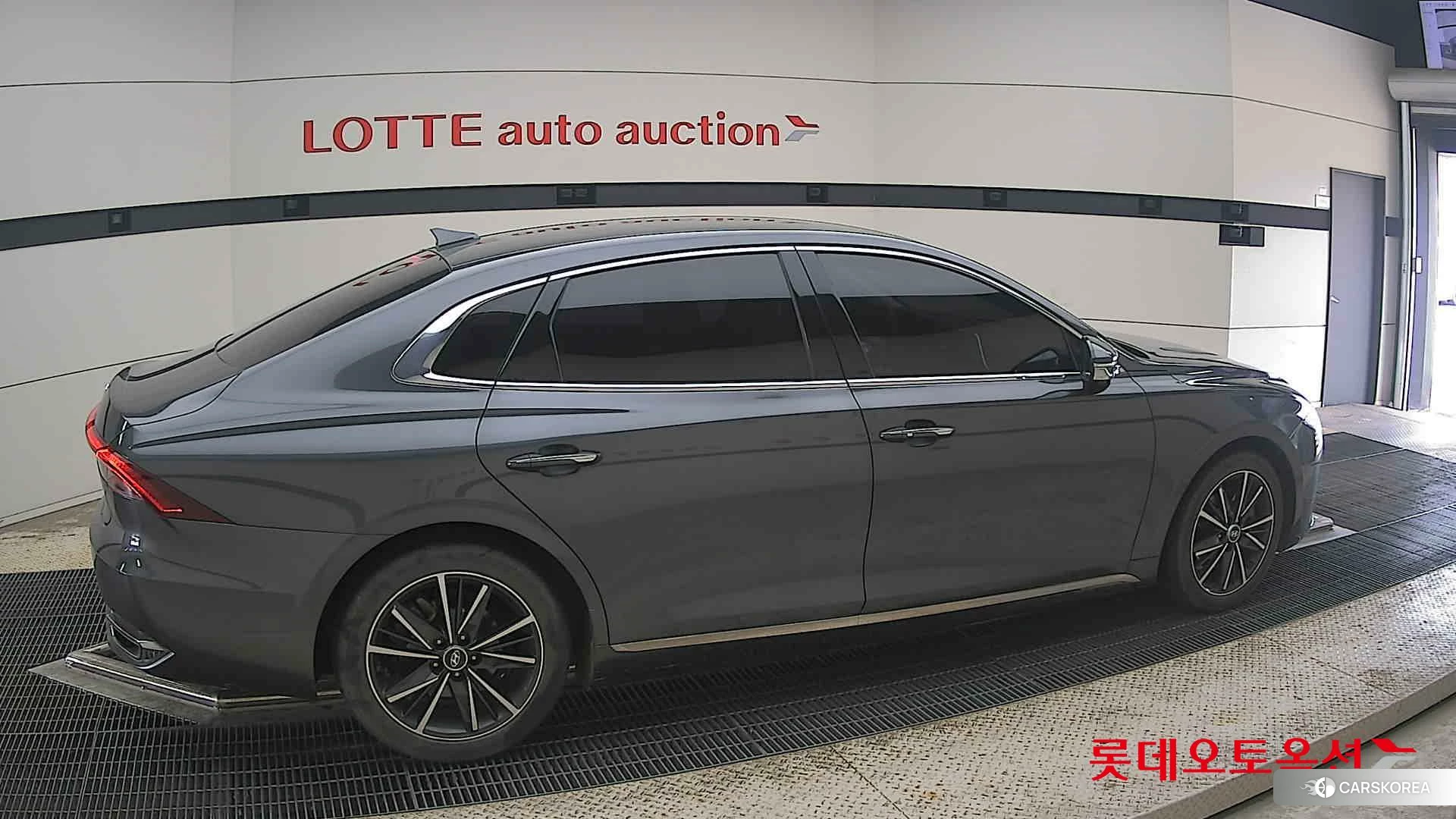 Hyundai Grandeur id 4498352 из Кореи 9