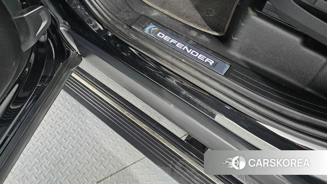 Land Rover Defender (L663) id 3940466 из Кореи 9