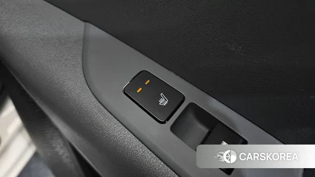 Kia Di Ol Nu Niro id 3561418 из Кореи 9