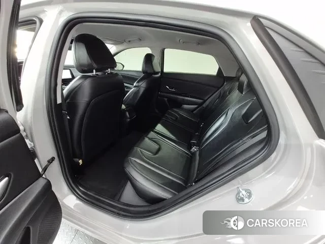 Hyundai Avante (CN7) id 3765225 из Кореи 9