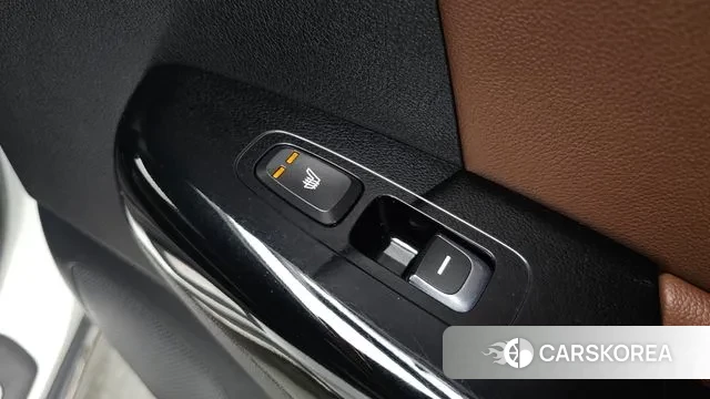 Kia Sportage The Bold id 3723513 из Кореи 9