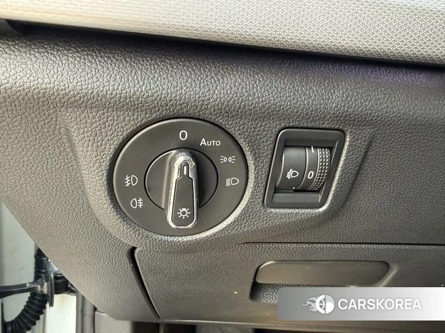 Volkswagen Bora id 4256081 из Китая 9
