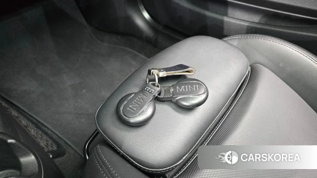 Mini Cooper S id 4882681 из Кореи 9