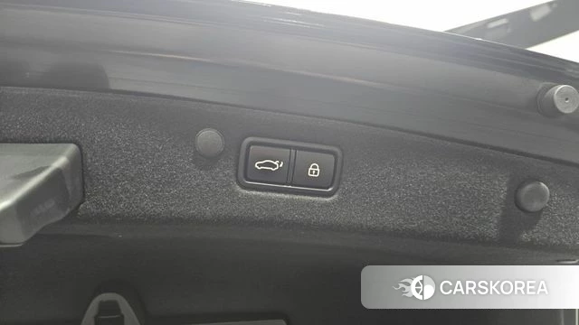 Hyundai The New Grandeur IG Hybrid id 4562729 из Кореи 9