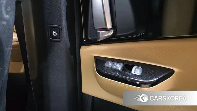 Kia Carnival 4th generation id 3367254 из Кореи 9