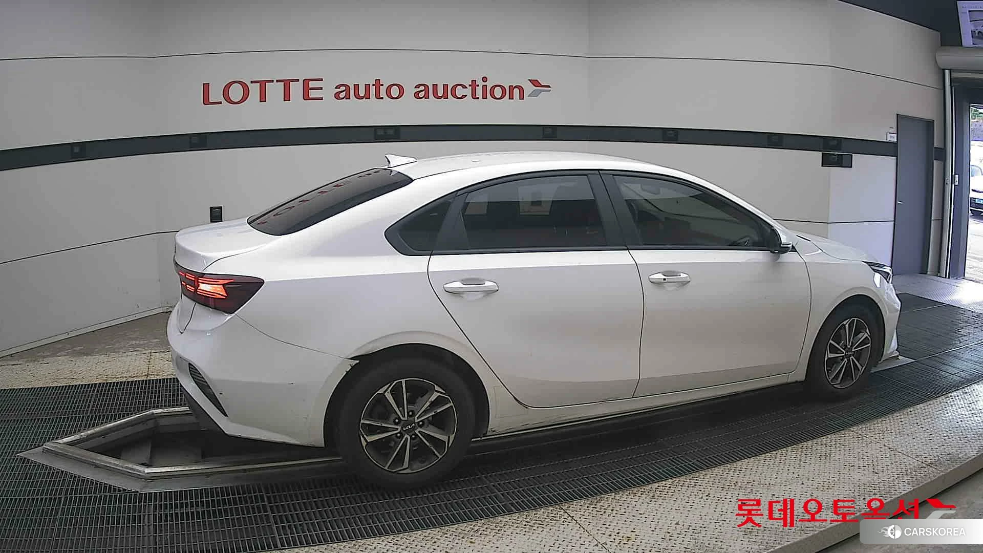 Kia K3 id 4902330 из Кореи 9