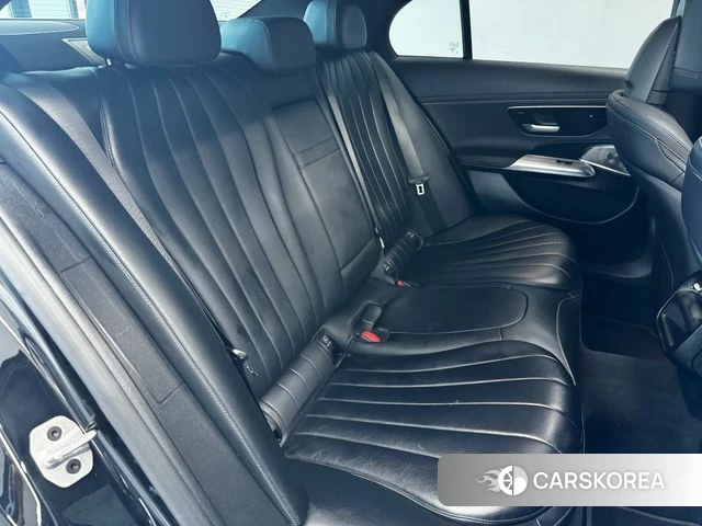 Mercedes-Benz E-Class W214 id 4266522 из Кореи 9