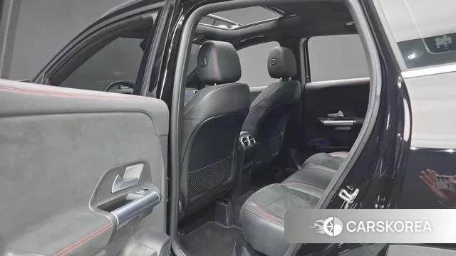 Mercedes-Benz GLA - Class H247 id 3462561 из Кореи 9