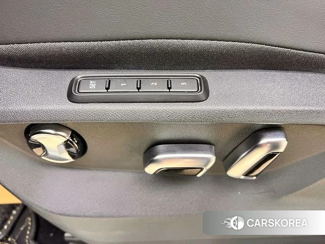 Volkswagen Tourang id 4209766 из Китая 9