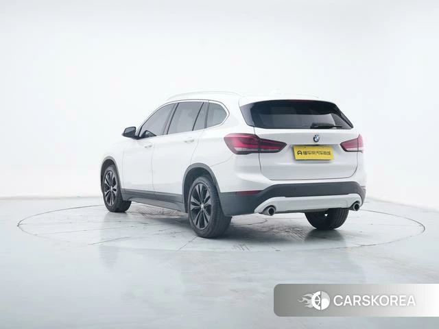 BMW X1 id 3927074 из Китая 9