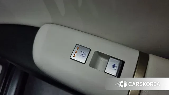 Hyundai Grandeur Hybrid (GN7) id 2993496 из Кореи 9