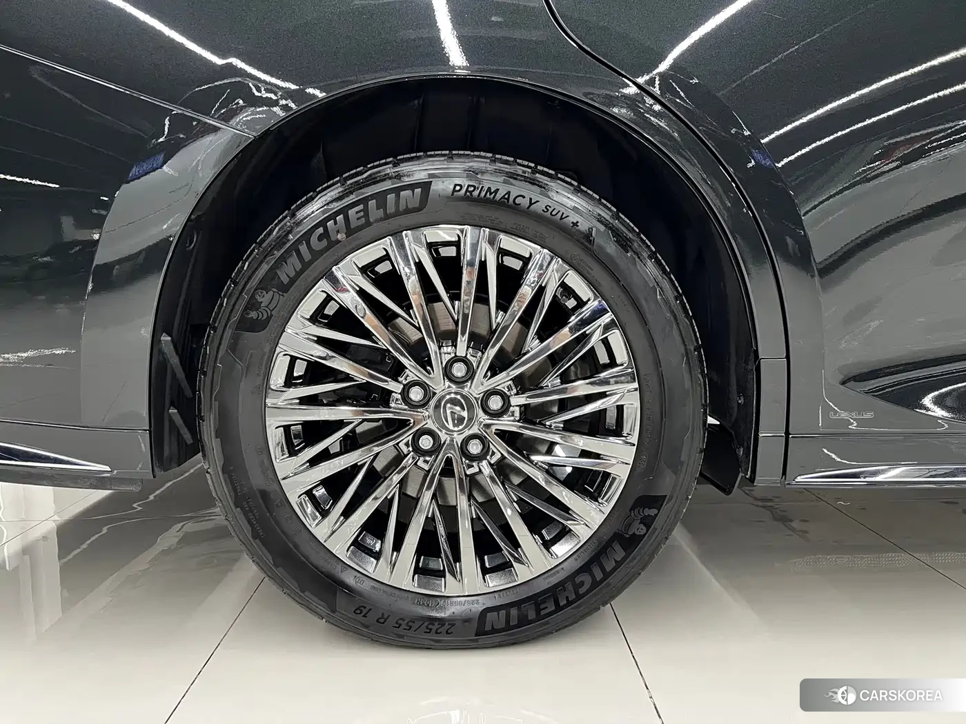 Lexus LM id 4664515 из Китая 9