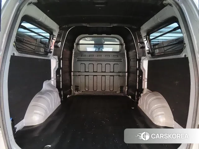 Hyundai The New Grand Starex id 3203645 из Кореи 9