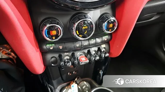 Mini Cooper S id 2886120 из Кореи 9