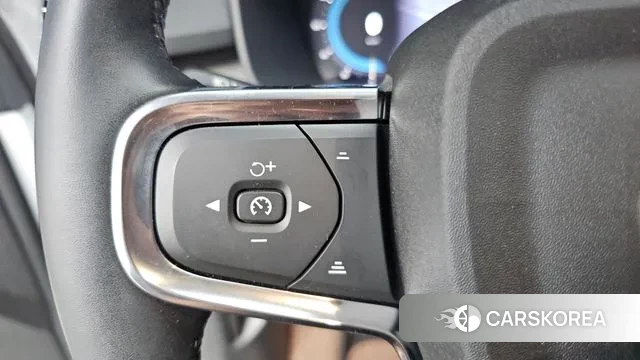 Volvo XC40 id 3262202 из Кореи 9