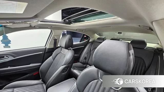 Genesis G70 id 3766428 из Кореи 9