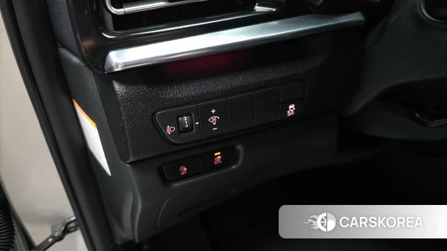 Kia Niro Plus id 4692393 из Кореи 9