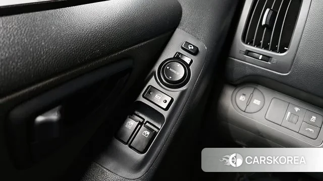 Hyundai The New Grand Starex id 3666751 из Кореи 9