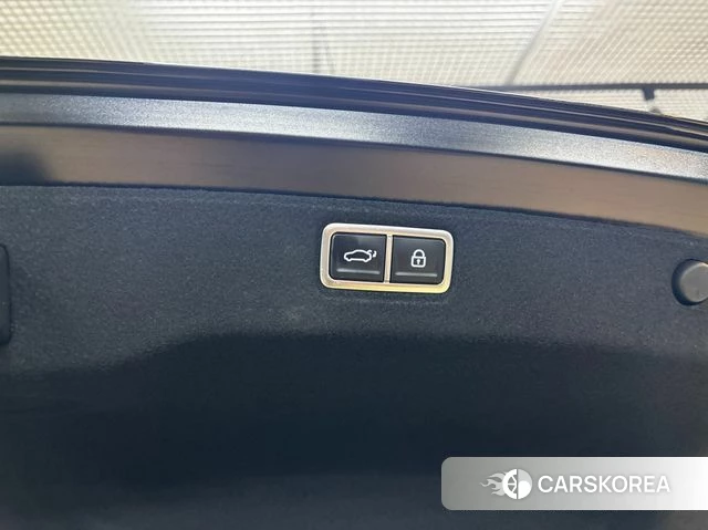 Hyundai Sonata D Edge Hybrid (DN8) id 4206488 из Кореи 9