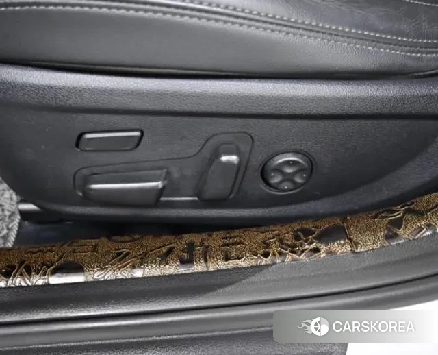 Hyundai The New Grandeur IG id 3437896 из Кореи 9