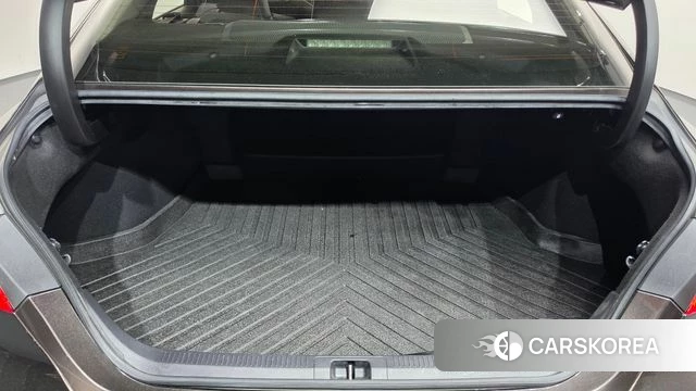 Toyota Camry (XV70) id 4677763 из Кореи 9