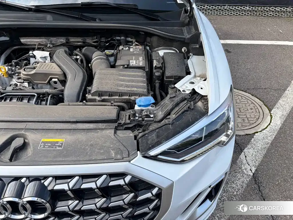 Audi Q3 id 4622304 из Китая 9