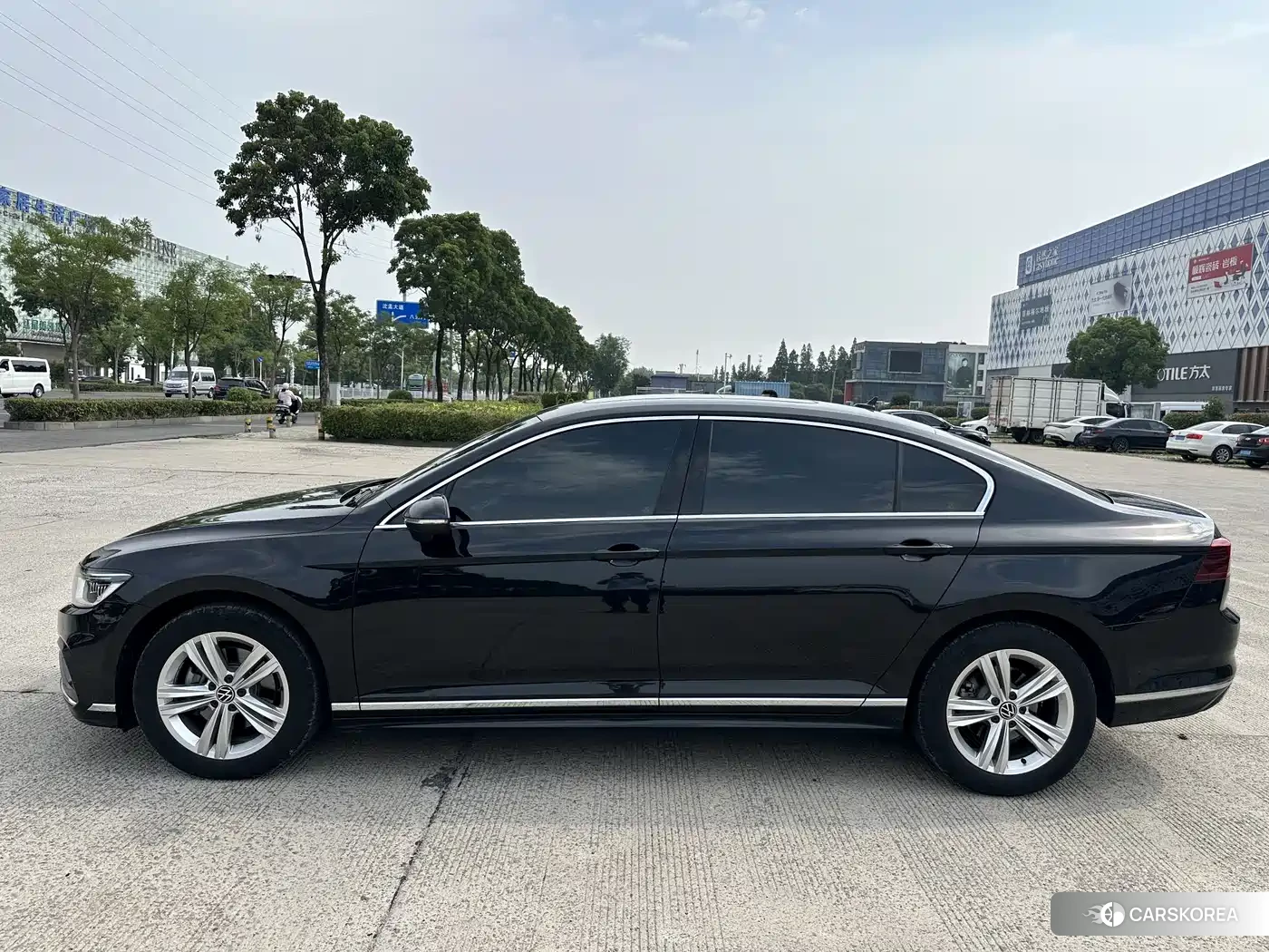Volkswagen Magotan id 4547345 из Китая 9