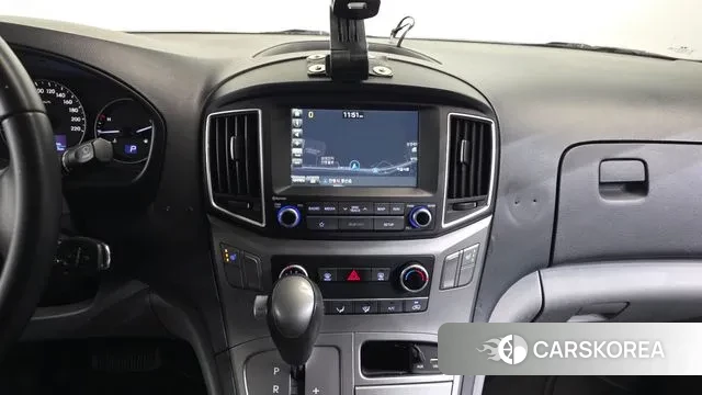 Hyundai The New Grand Starex id 3439916 из Кореи 9