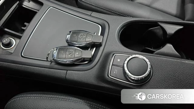 Mercedes-Benz B-Class W246 id 4269553 из Кореи 9