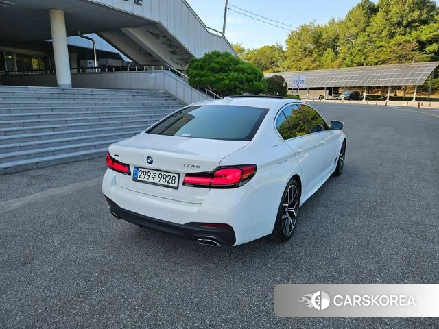 BMW 5 Series (G30) id 4794095 из Кореи 9