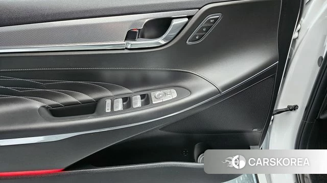 Hyundai The New Grandeur IG Hybrid id 3871343 из Кореи 9