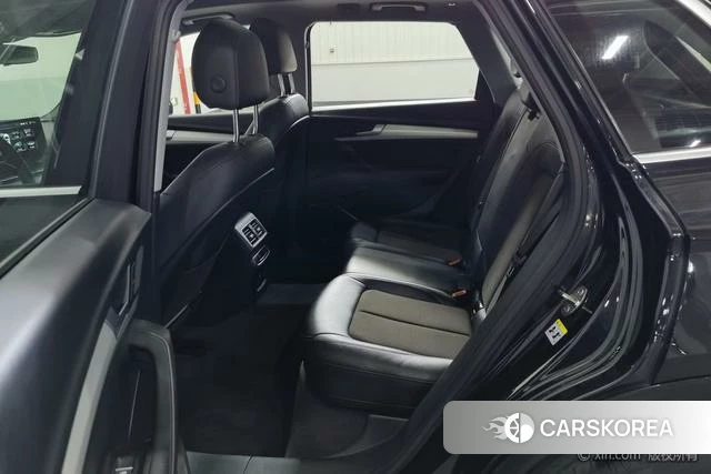 Audi Q5L id 4279257 из Китая 9