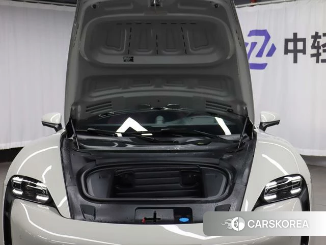 Porsche Taycan id 3969203 из Китая 9