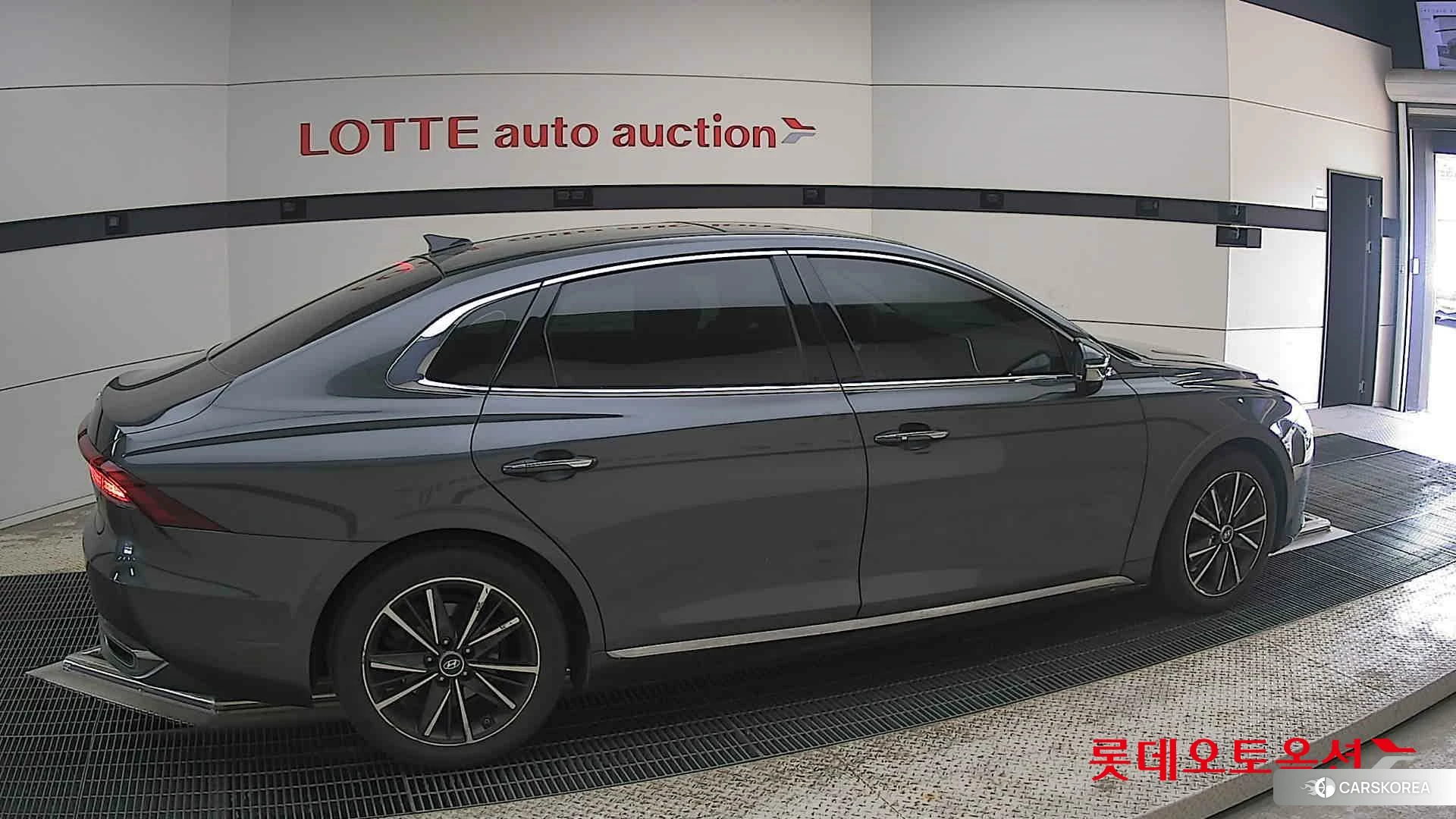 Hyundai Grandeur id 4289422 из Кореи 9