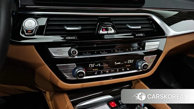 BMW 5 Series (G30) id 4223909 из Кореи 9