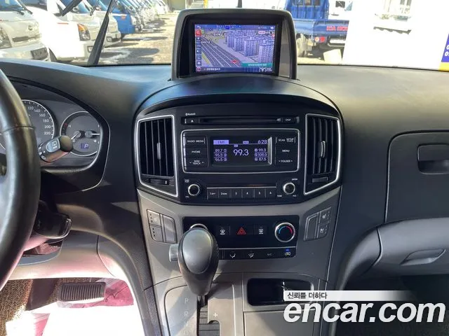 Hyundai The New Grand Starex id 2408636 из Кореи 9