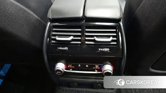 BMW 5 Series (G30) id 3423368 из Кореи 9