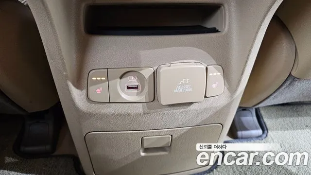 Kia The New Carnival id 2289016 из Кореи 9