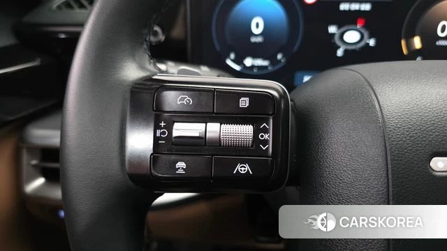 Hyundai Grandeur (GN7) id 4493754 из Кореи 9
