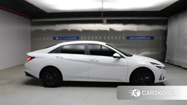 Hyundai Avante (CN7) id 3311663 из Кореи 9