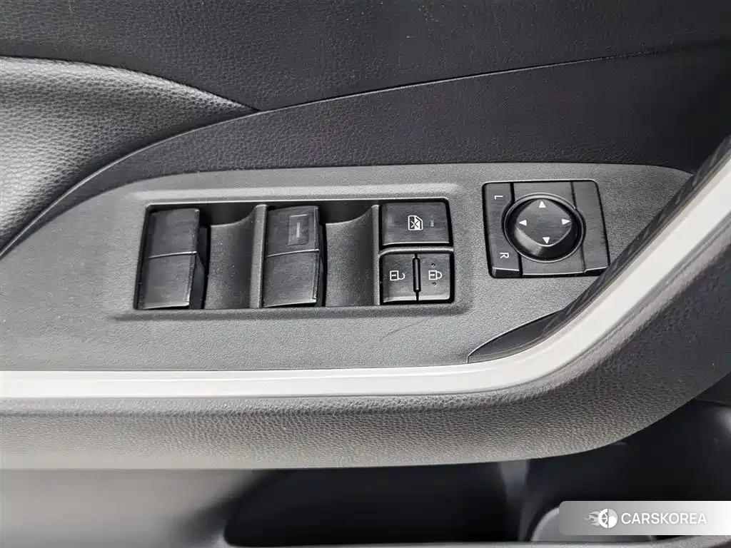 Toyota Wildlander id 4546357 из Китая 9