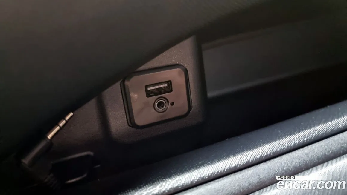 Toyota Prius C id 1911114 из Кореи 9