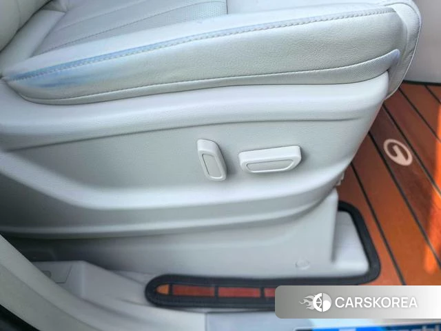 GAC Trumpchi Trumpchi M8 id 4207373 из Китая 9