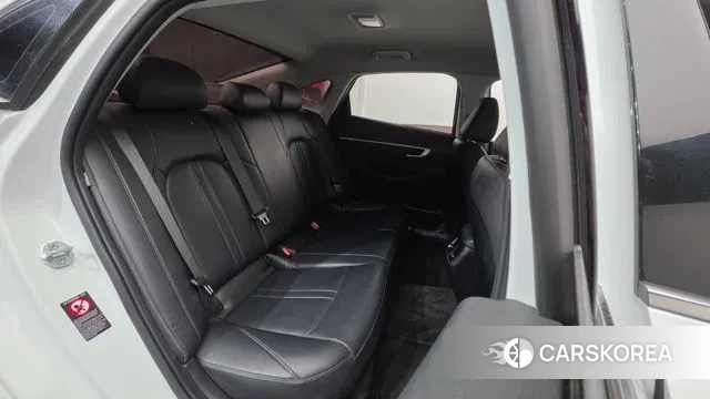 Hyundai Sonata (DN8) id 3650041 из Кореи 9