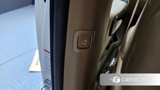 Kia The New Carnival id 3356763 из Кореи 9