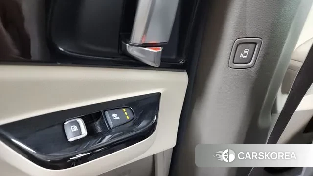 Kia Carnival 4th generation id 3534580 из Кореи 9