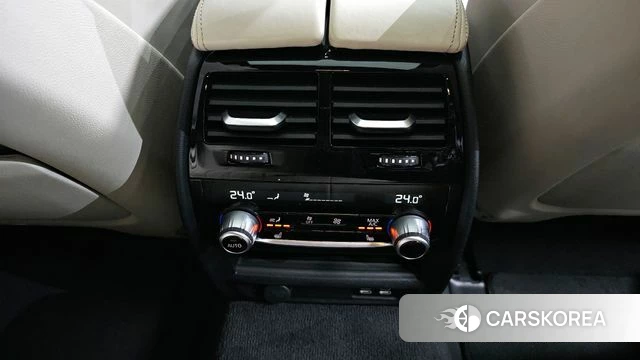 BMW 5 Series (G30) id 3813334 из Кореи 9