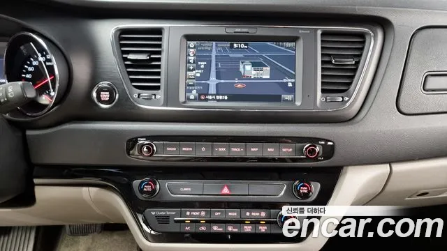 Kia The New Carnival id 2715843 из Кореи 9