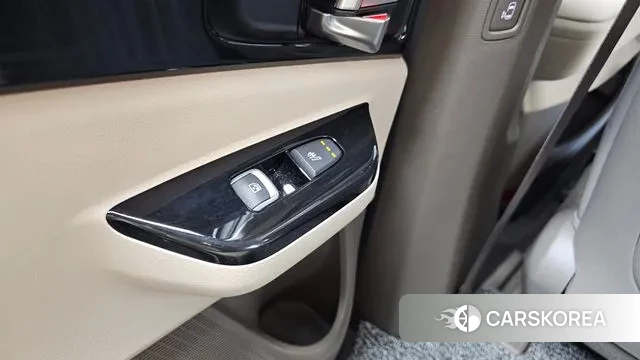 Kia Carnival 4th generation id 3463053 из Кореи 9